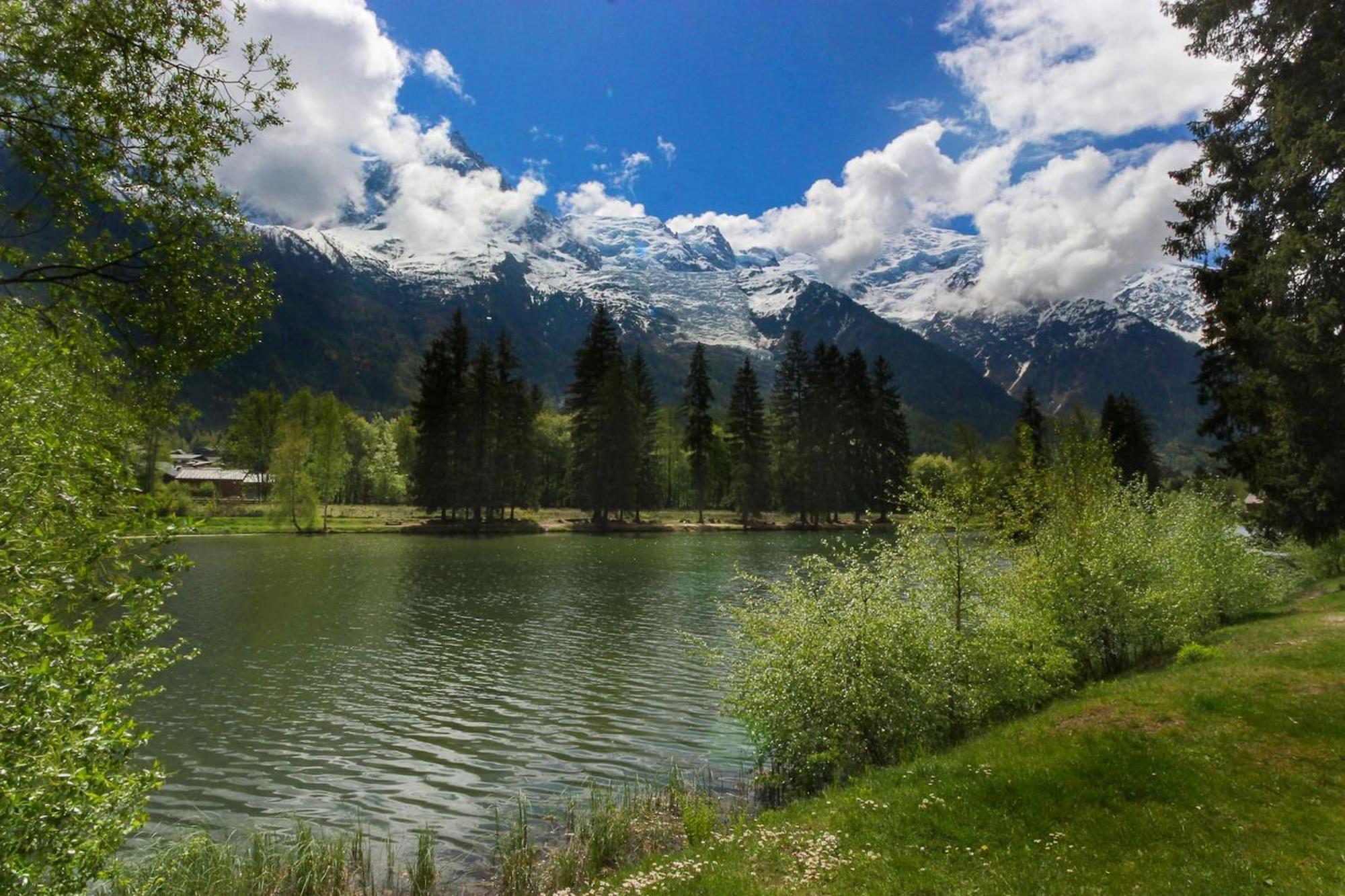 Les Capucins - Calm - Mont-Blanc - Lake Gaillland Chamonix Exterior foto